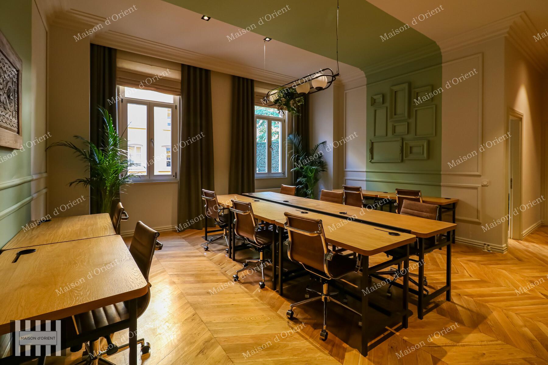 2+1 Flat for Sale with Garden View in Tomtom Gardens — Tomtom, İstanbul — 2+1 — Closed