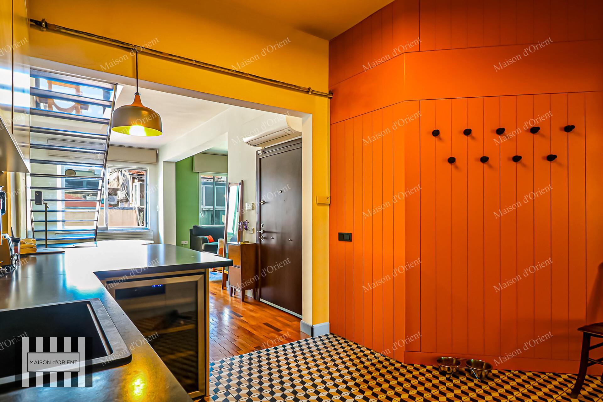 2+1 Flat for Sale in Central Cihangir — Cihangir, İstanbul — 2+1 — Closed
