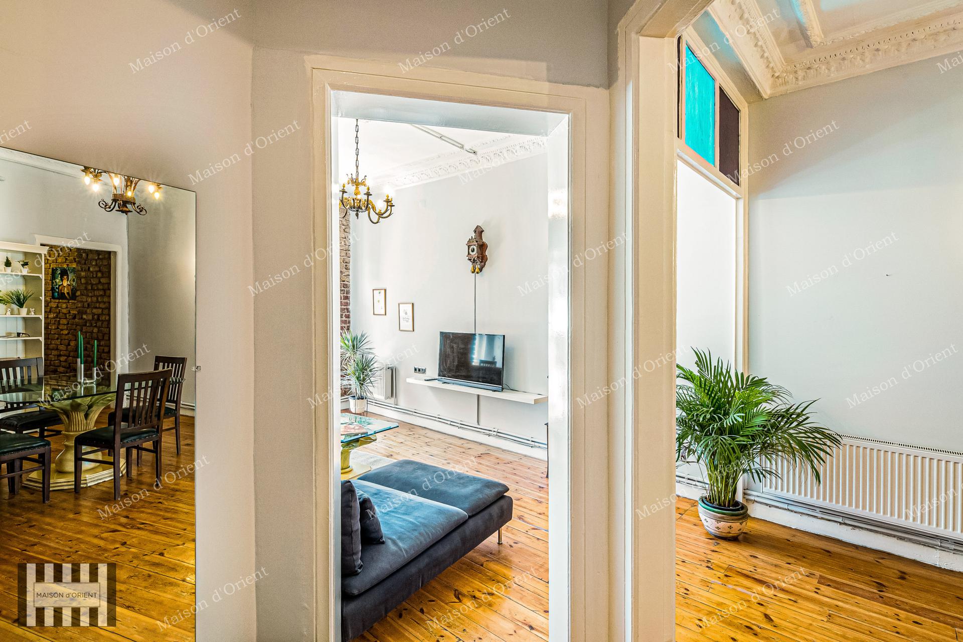 3+1 Furnished Apartment for Rent in Historical Building, Galata — Galata, İstanbul — 3+1 — Closed