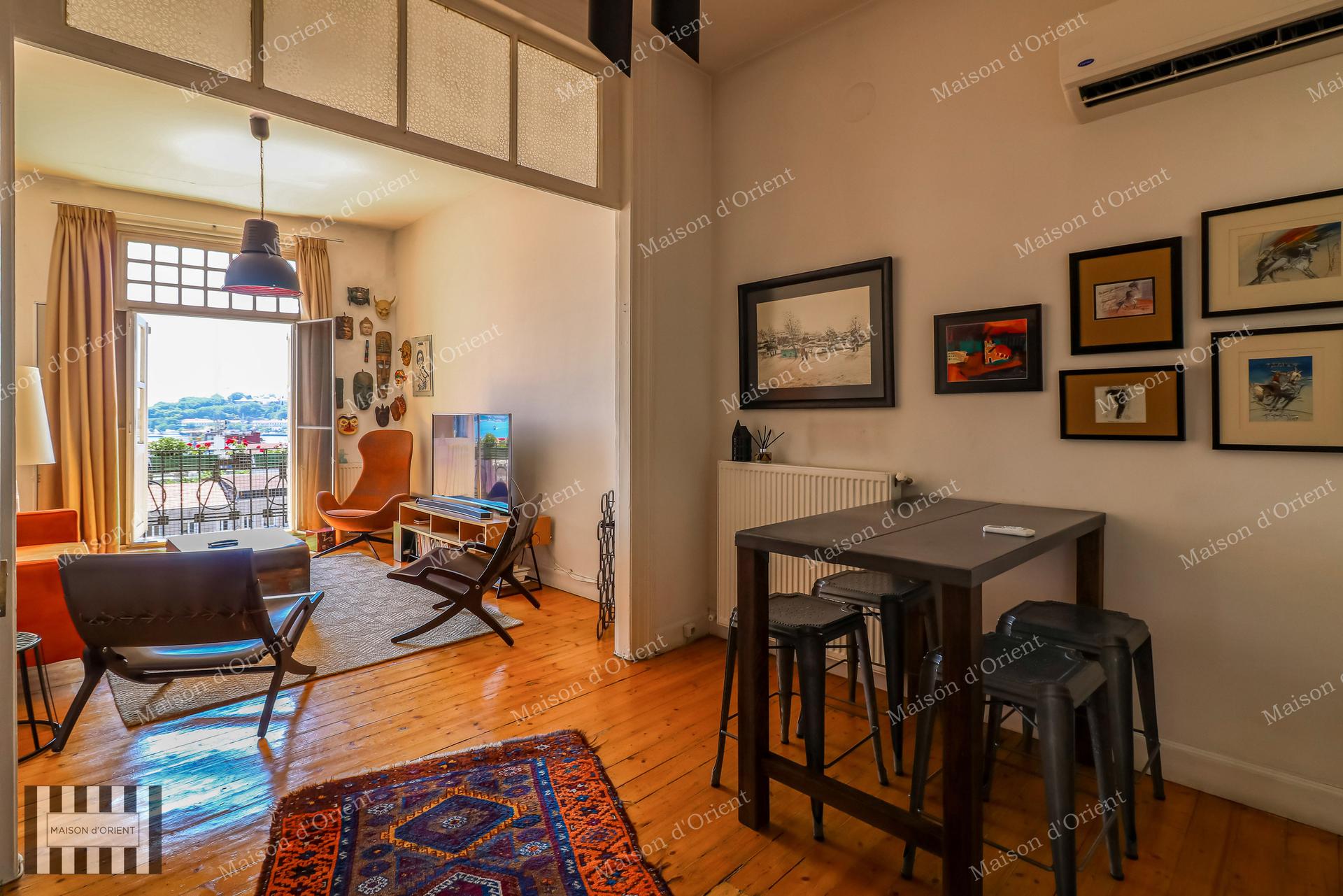 3+1 Flat for Rent in Galata, Papadopoulos Apartment — Galata, İstanbul — 3+1 — Closed