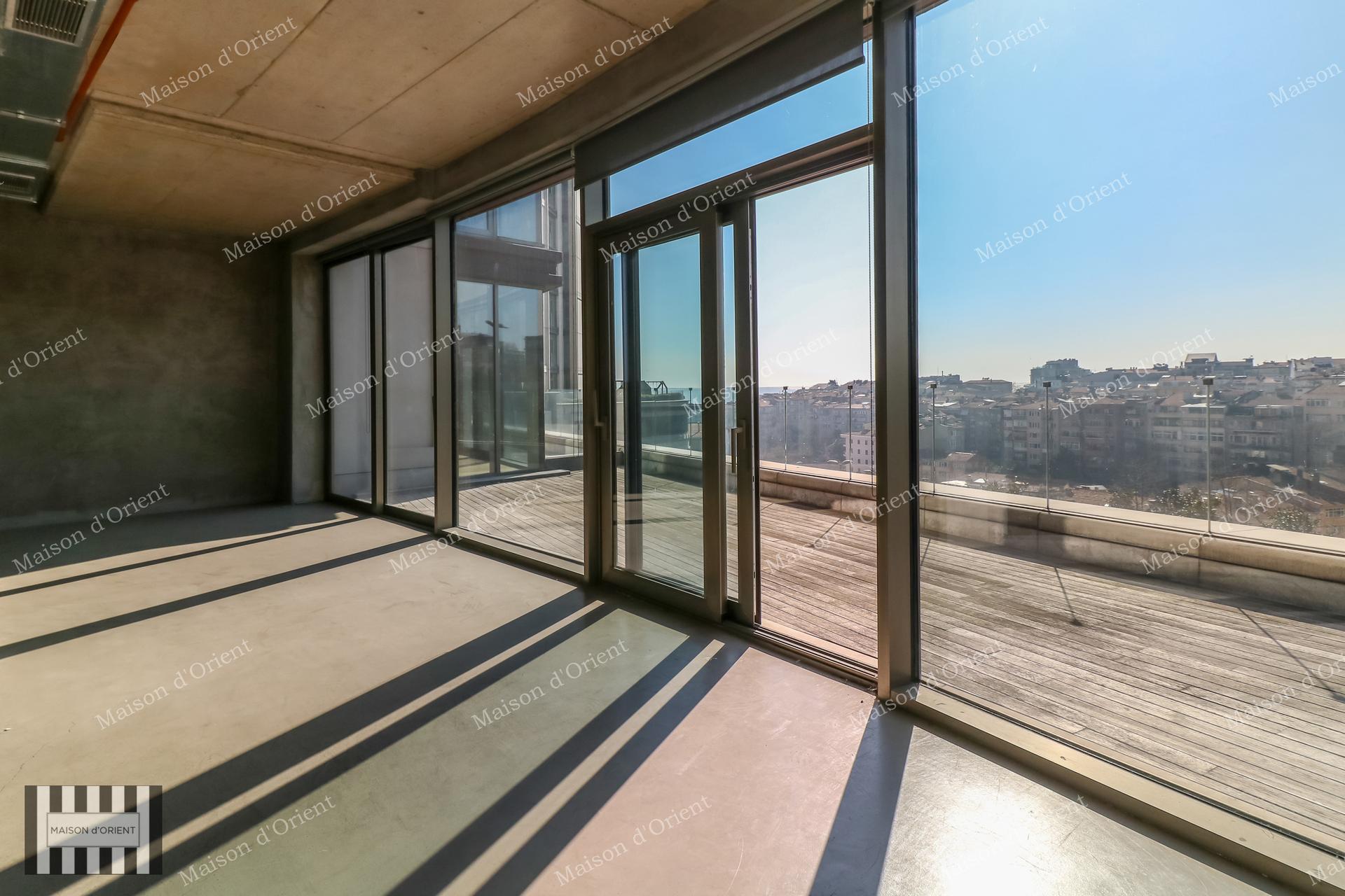 1500sqm Duplex Office for Rent in Macka Armani Residences — Maçka, İstanbul — Closed