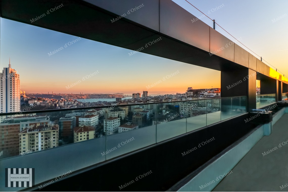 400sqm Penthouse for Sale in High-End Project of Nisantasi