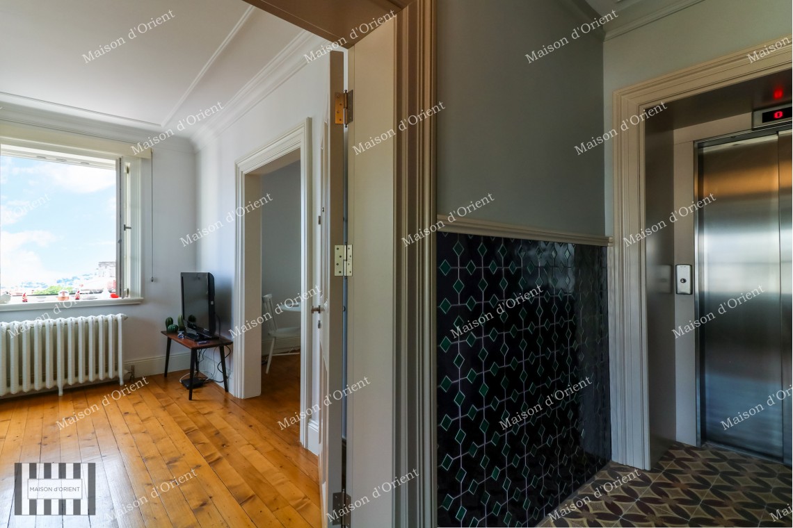 1+1 Flat for Rent in Historical Urgliavich Building in Galata