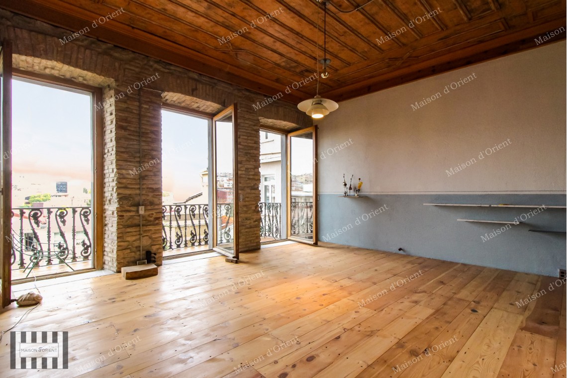1+1 Flat with City and Sea View for Rent in Galata