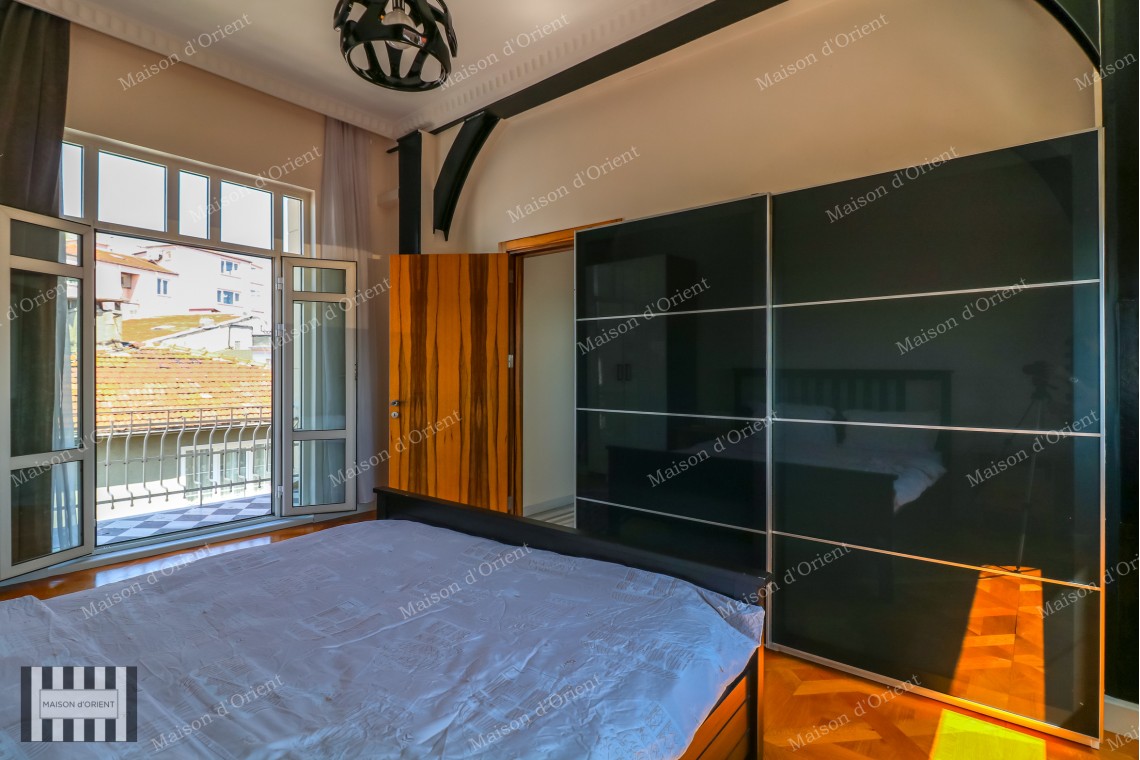 110sqm Furnished Flat with View for Rent in Cihangir