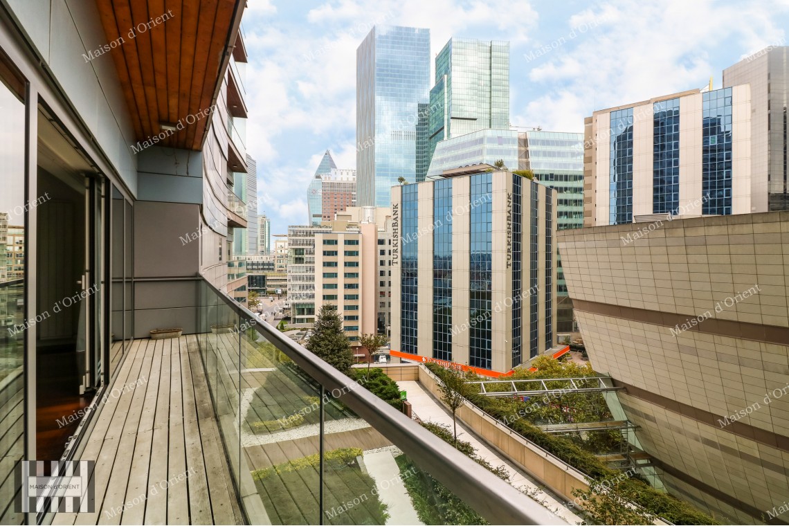 Residence for Sale in Levent Kanyon Residence
