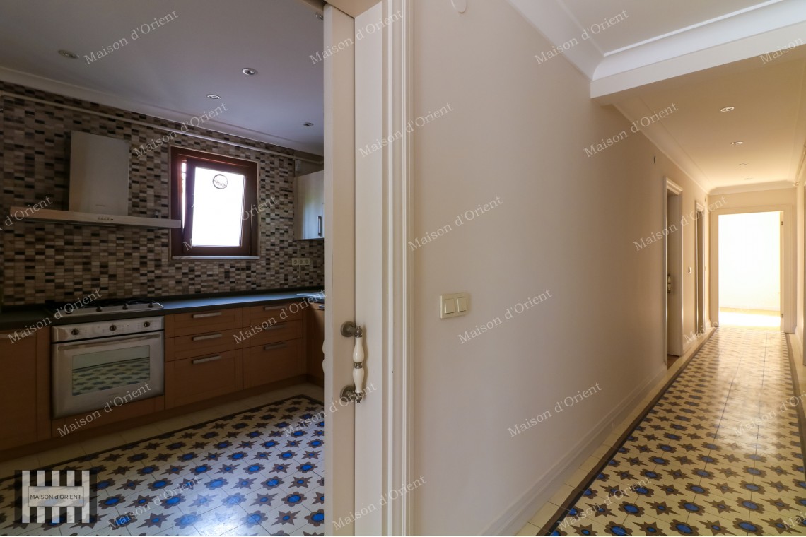 145sqm, 3+1 Flat for Sale in Cihangir