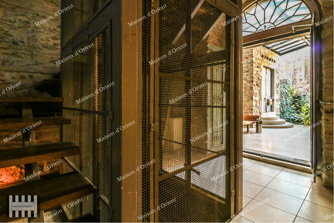 5-Storey Building with Private Garden for Sale in Galata