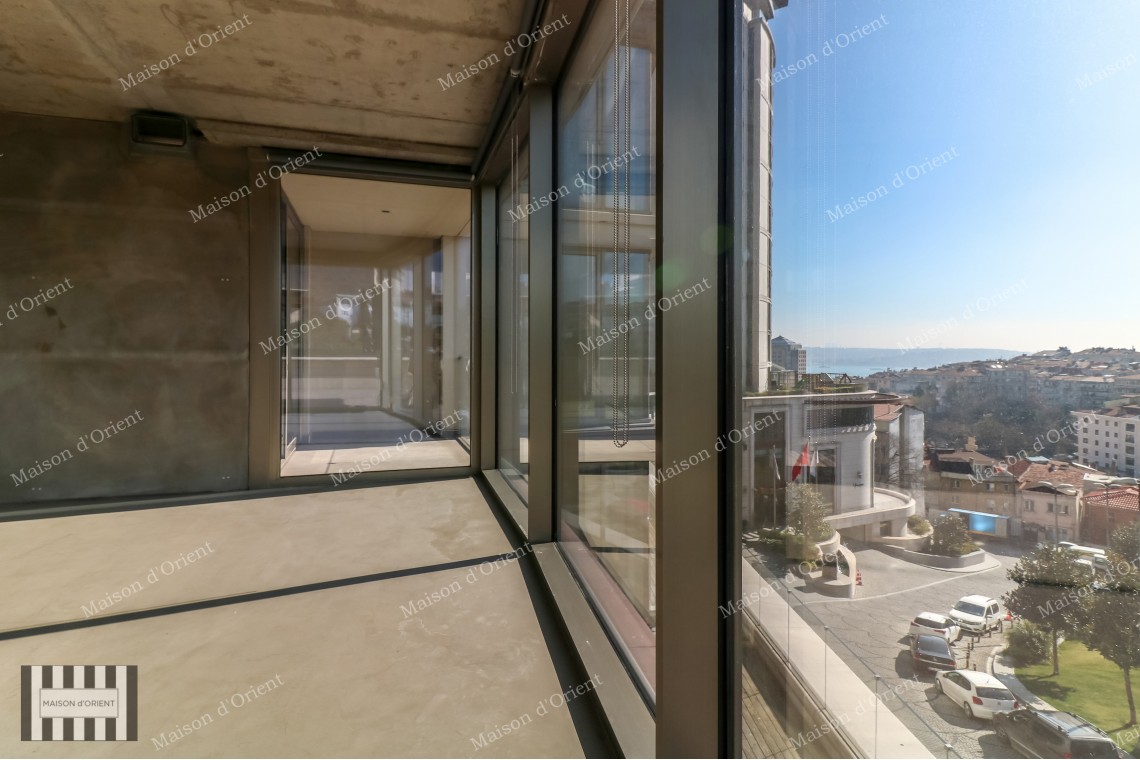 1500sqm Duplex Office for Rent in Macka Armani Residences
