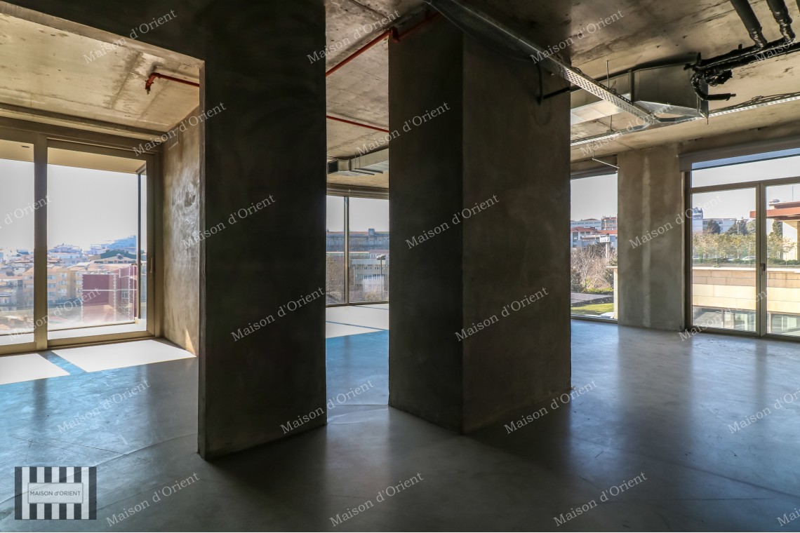 1500sqm Duplex Office for Rent in Macka Armani Residences