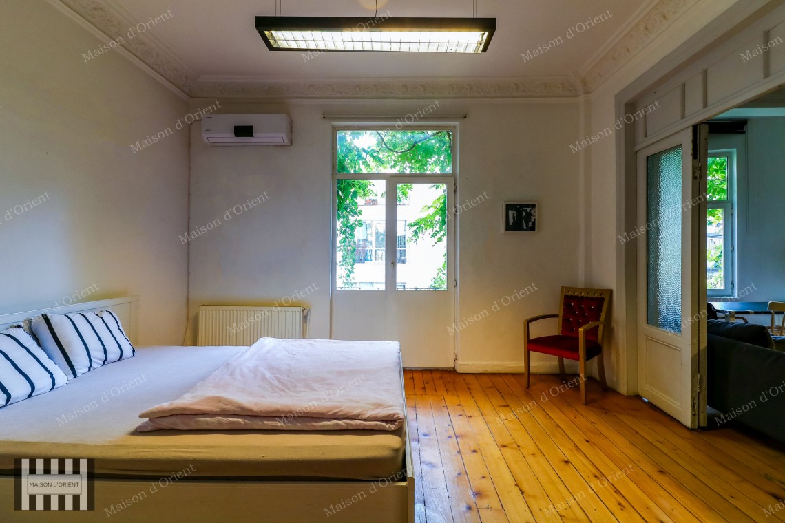 160sqm Historical Flat for Rent in Cihangir