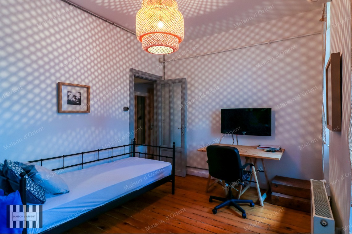 160sqm Historical Flat for Rent in Cihangir