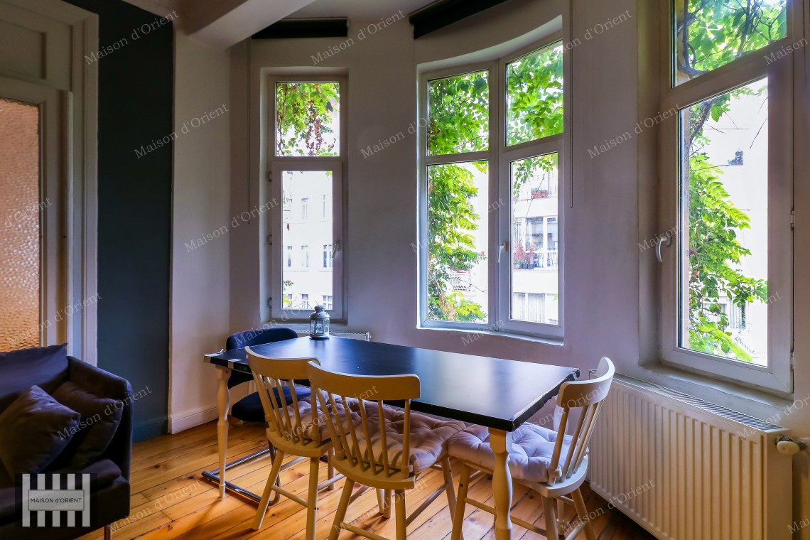 160sqm Historical Flat for Rent in Cihangir