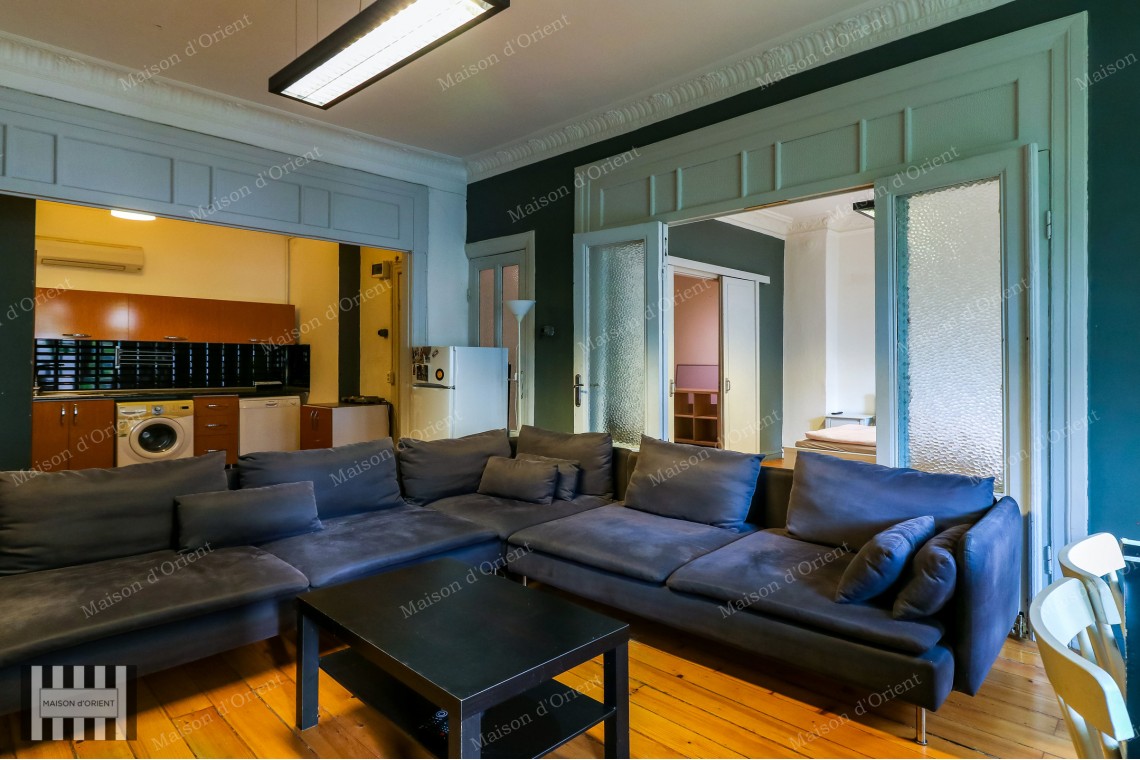 160sqm Historical Flat for Rent in Cihangir