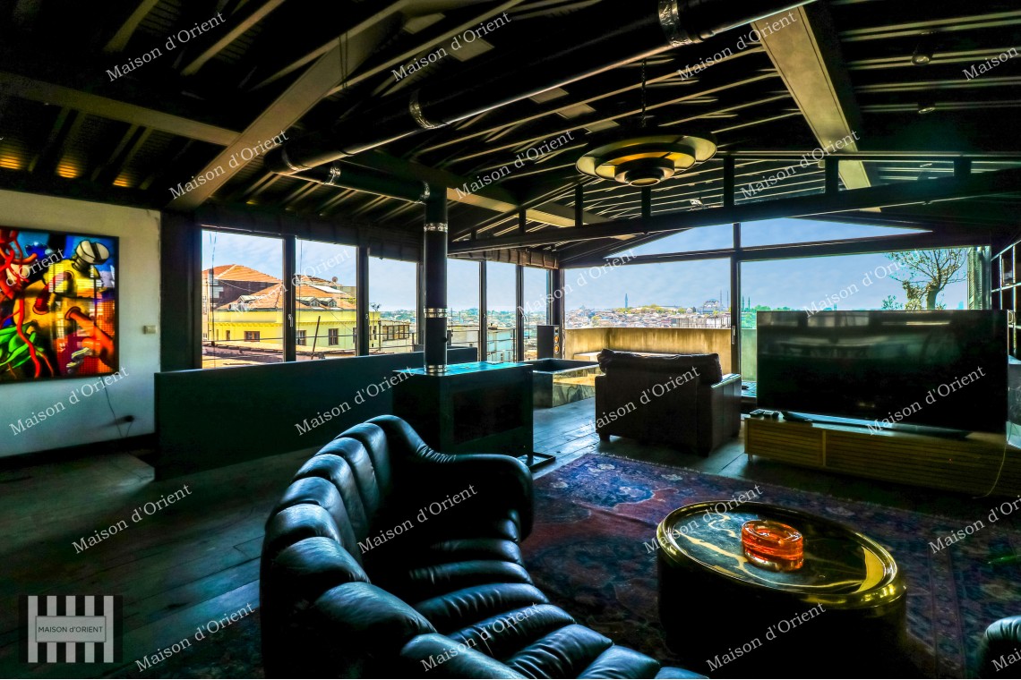 180sqm Penthouse Duplex with Terrace for Sale in Galata
