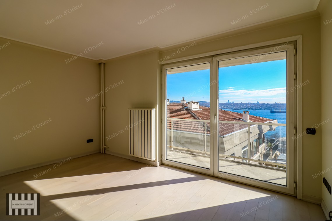 2+1 Duplex for Rent with Bosphorus View in Gümüşsuyu