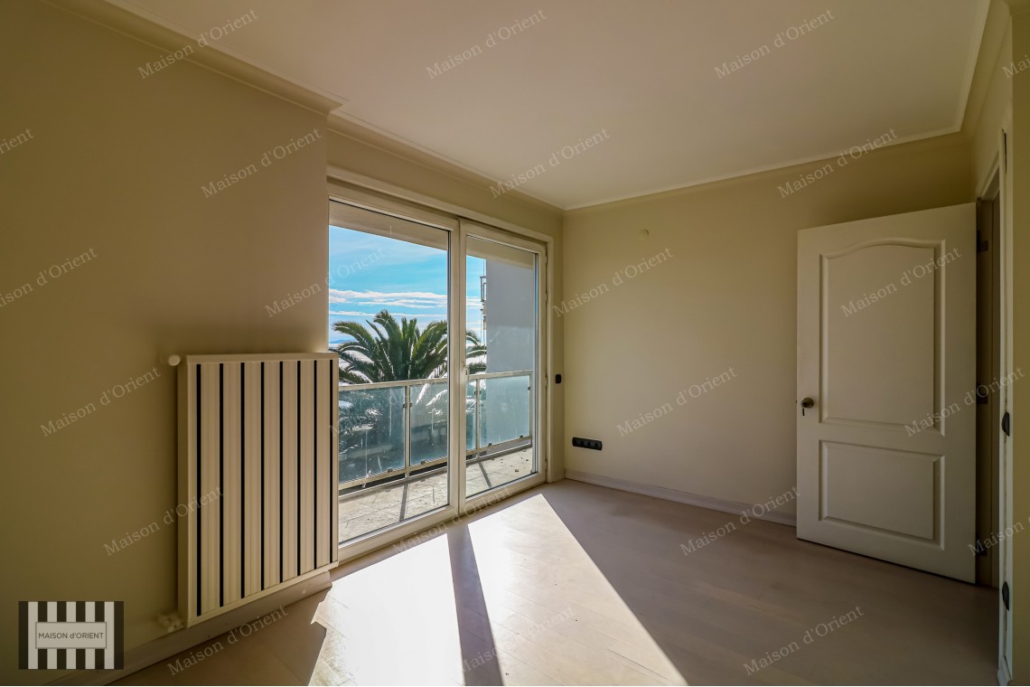 2+1 Duplex for Rent with Bosphorus View in Gümüşsuyu