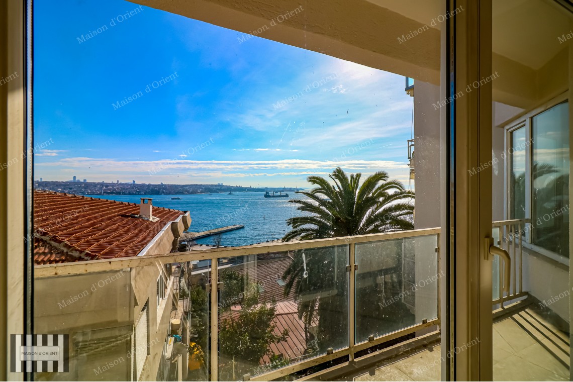 2+1 Duplex for Rent with Bosphorus View in Gümüşsuyu