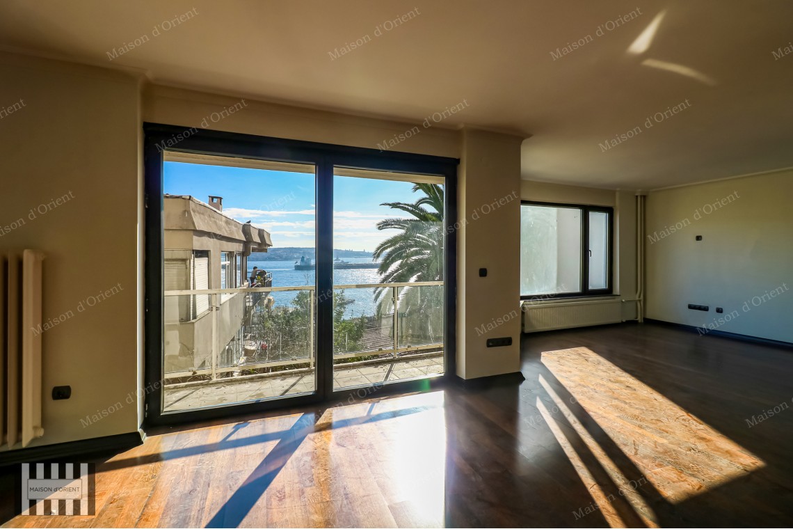 2+1 Duplex for Rent with Bosphorus View in Gümüşsuyu