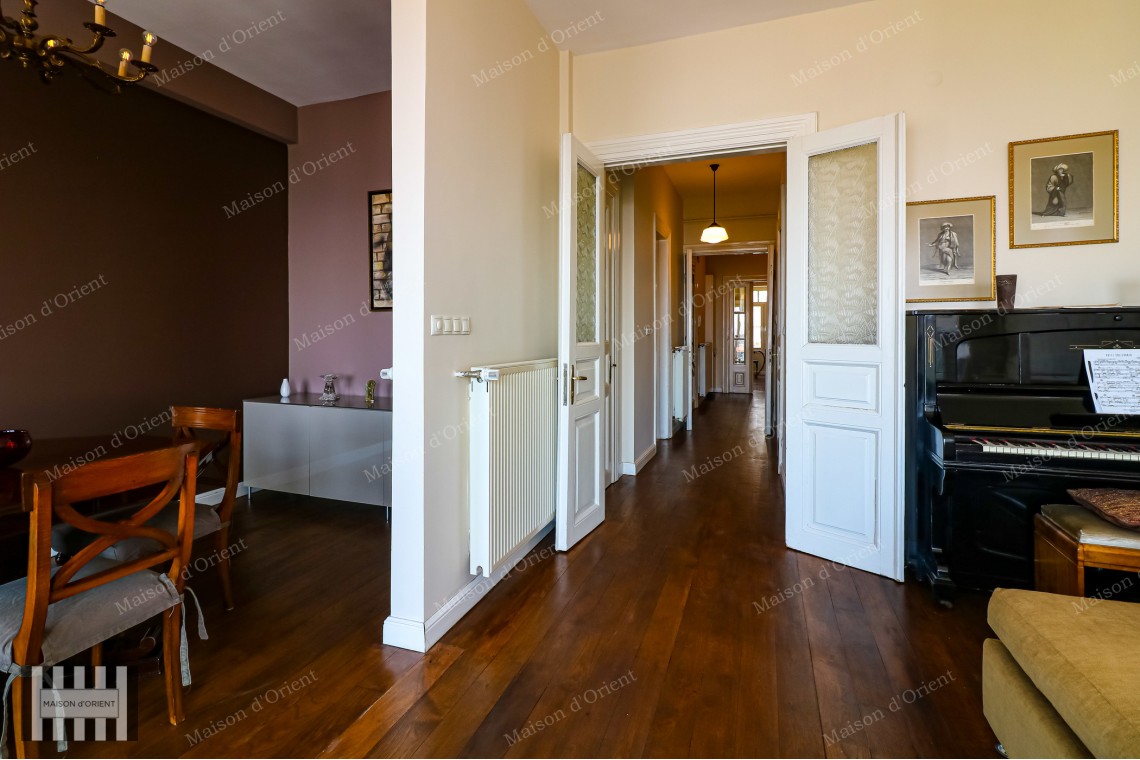2+1 Furnished Apartment for Rent with Golden Horn View in Pera