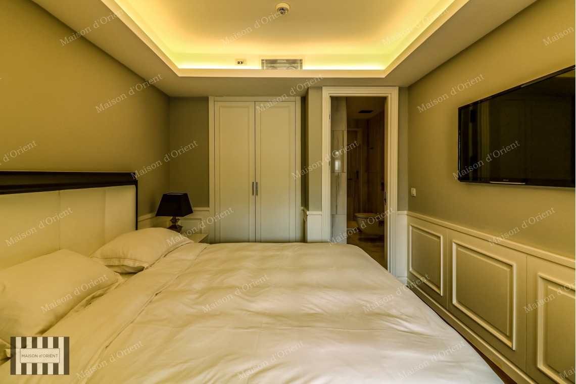 Harbiye Divan Otel Yanı Palas Binada 280m2 Satılık Daire