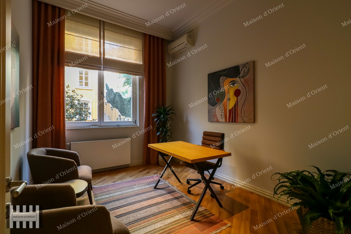 2+1 Flat for Sale with Garden View in Tomtom Gardens