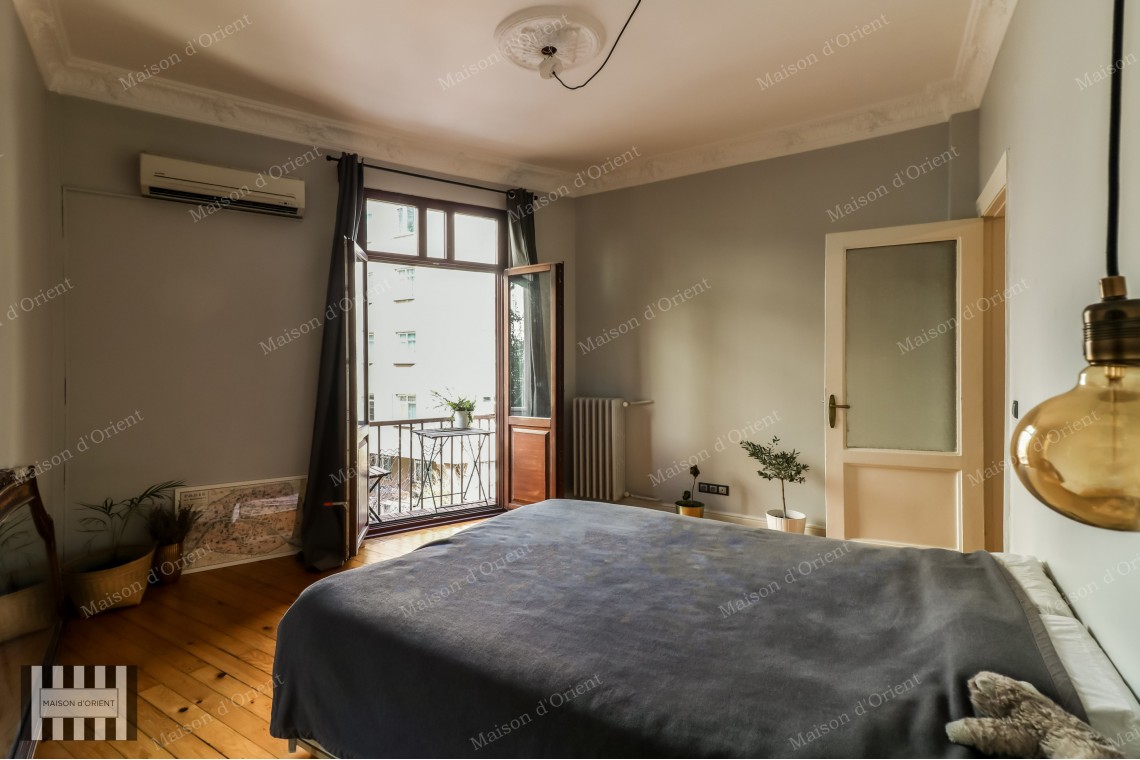 3+1 Flat for Rent in Historical Renovated Apartment