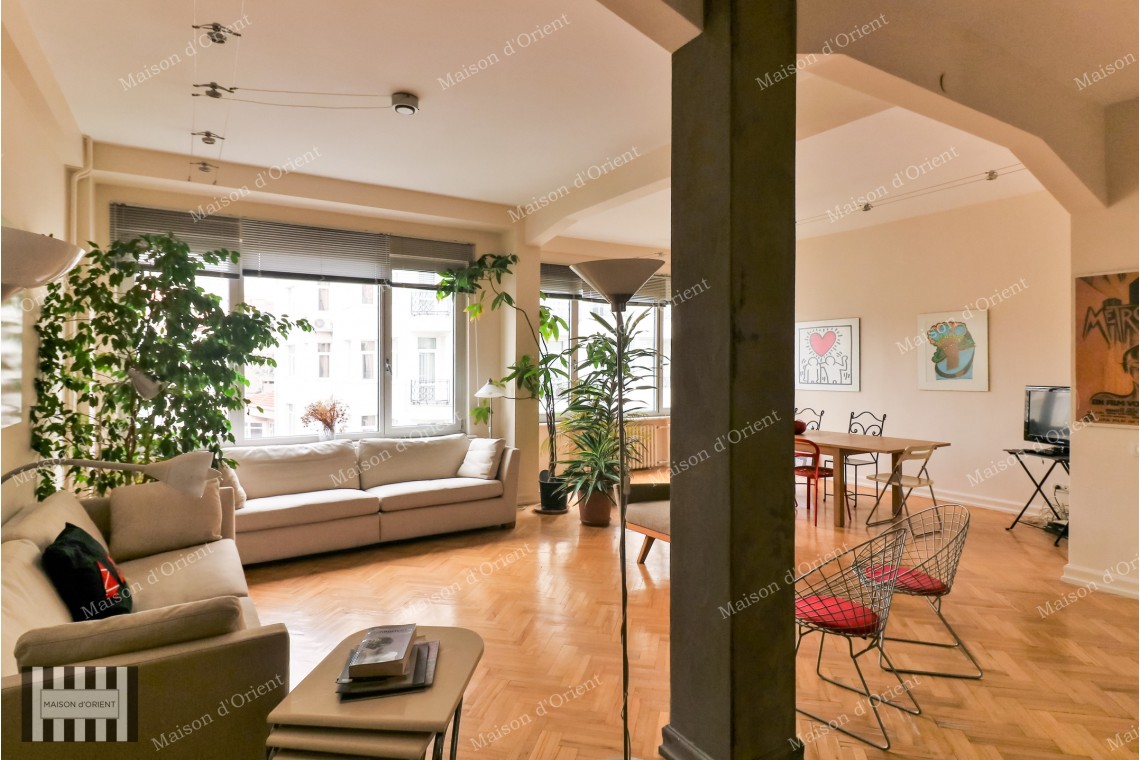 3+1 Furnished Flat with Sea View for Rent in Cihangir