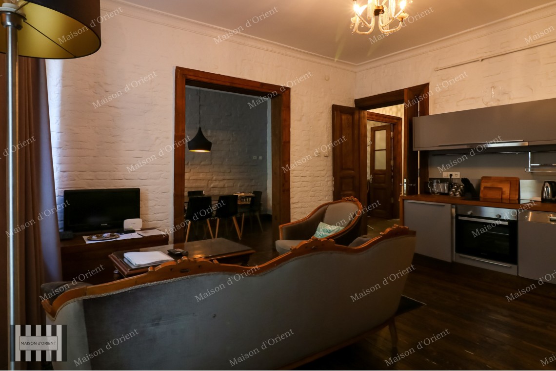 3+2 Flat for Rent in Historical Petraki Building, Galata