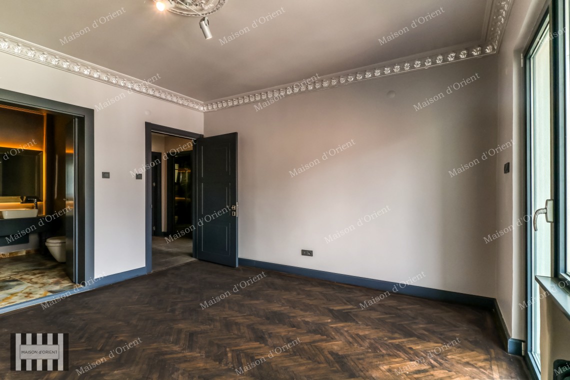 3+1 Historical Flat for Sale in Central Cihangir