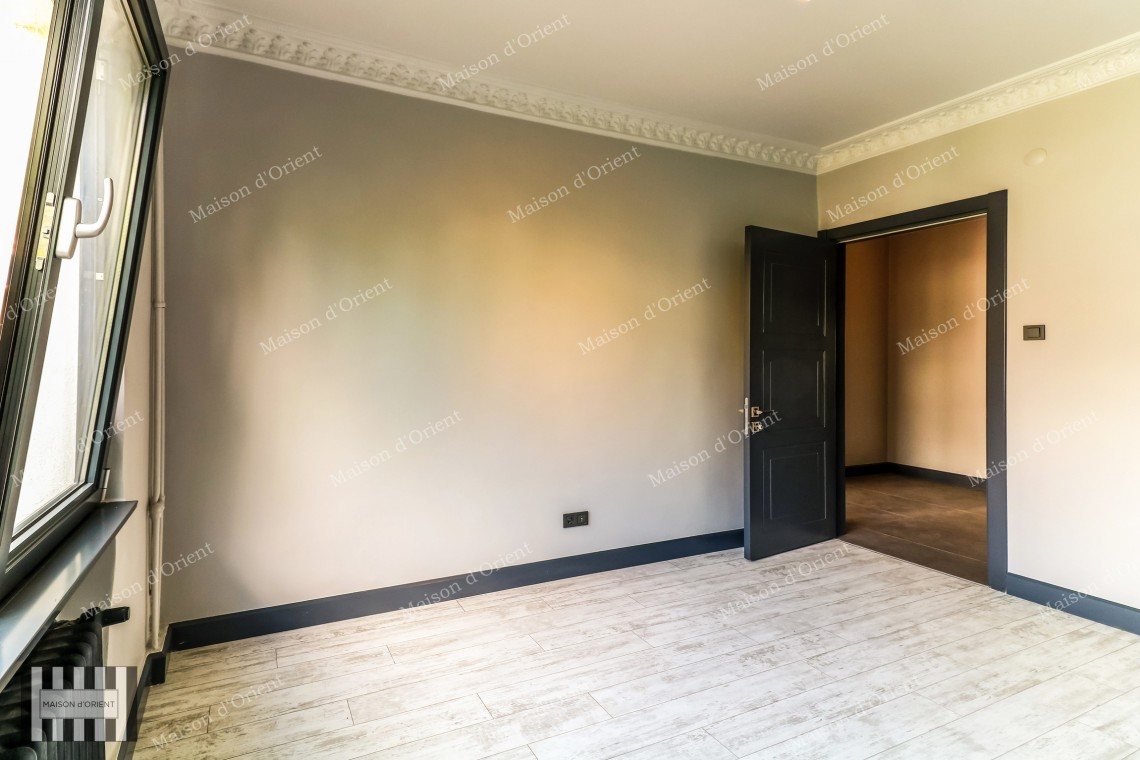 3+1 Historical Flat for Sale in Central Cihangir
