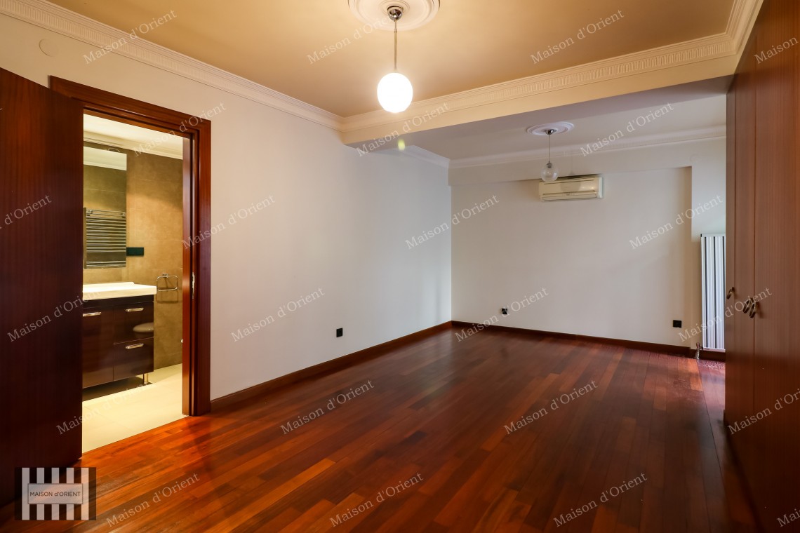 4+1 Flat with View for Rent in Cihangir Rıfat Bey Konakları