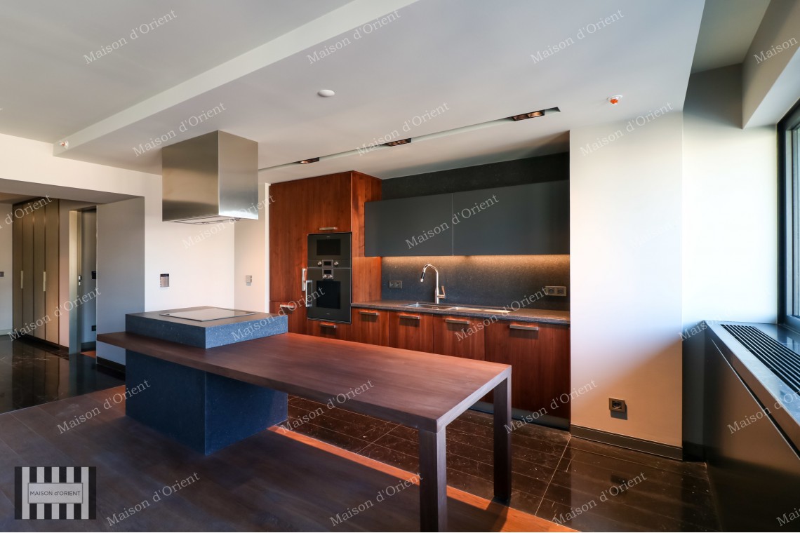 4+1 Residence with Panoramic City View for Sale in Nisantasi