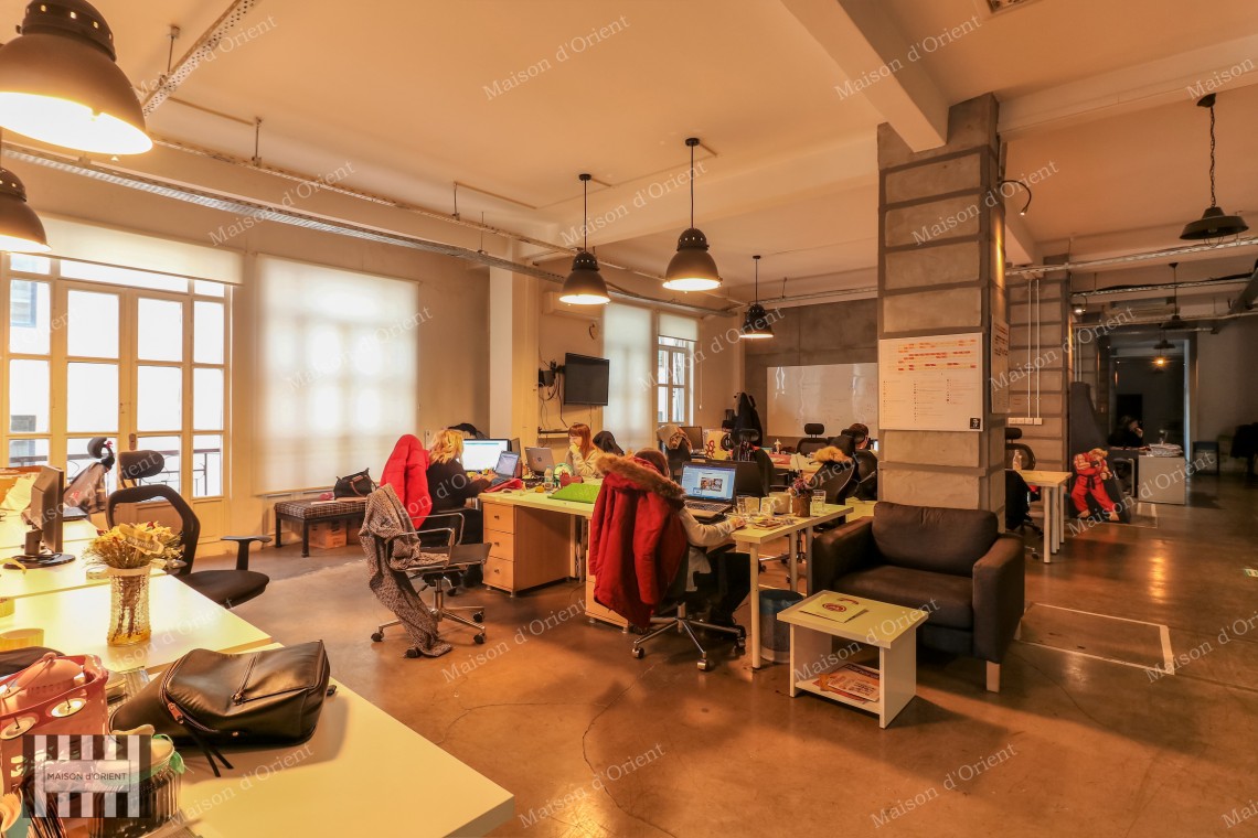 400sqm Office for Rent in Mısır Apartment