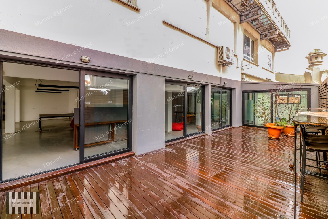 450sqm Office with Terrace for Rent in Misir Apartment
