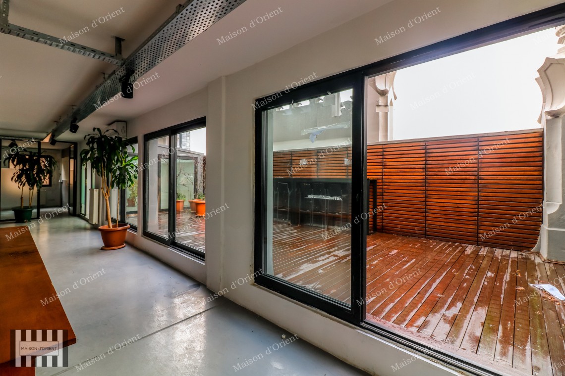 450sqm Office with Terrace for Rent in Misir Apartment