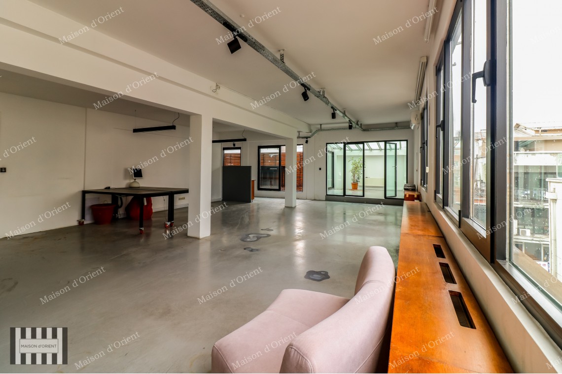 450sqm Office with Terrace for Rent in Misir Apartment