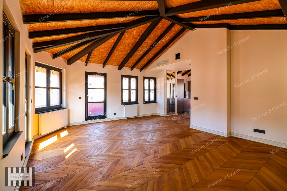 4+1 Duplex for Sale with Terrace and View in Tomtom Gardens