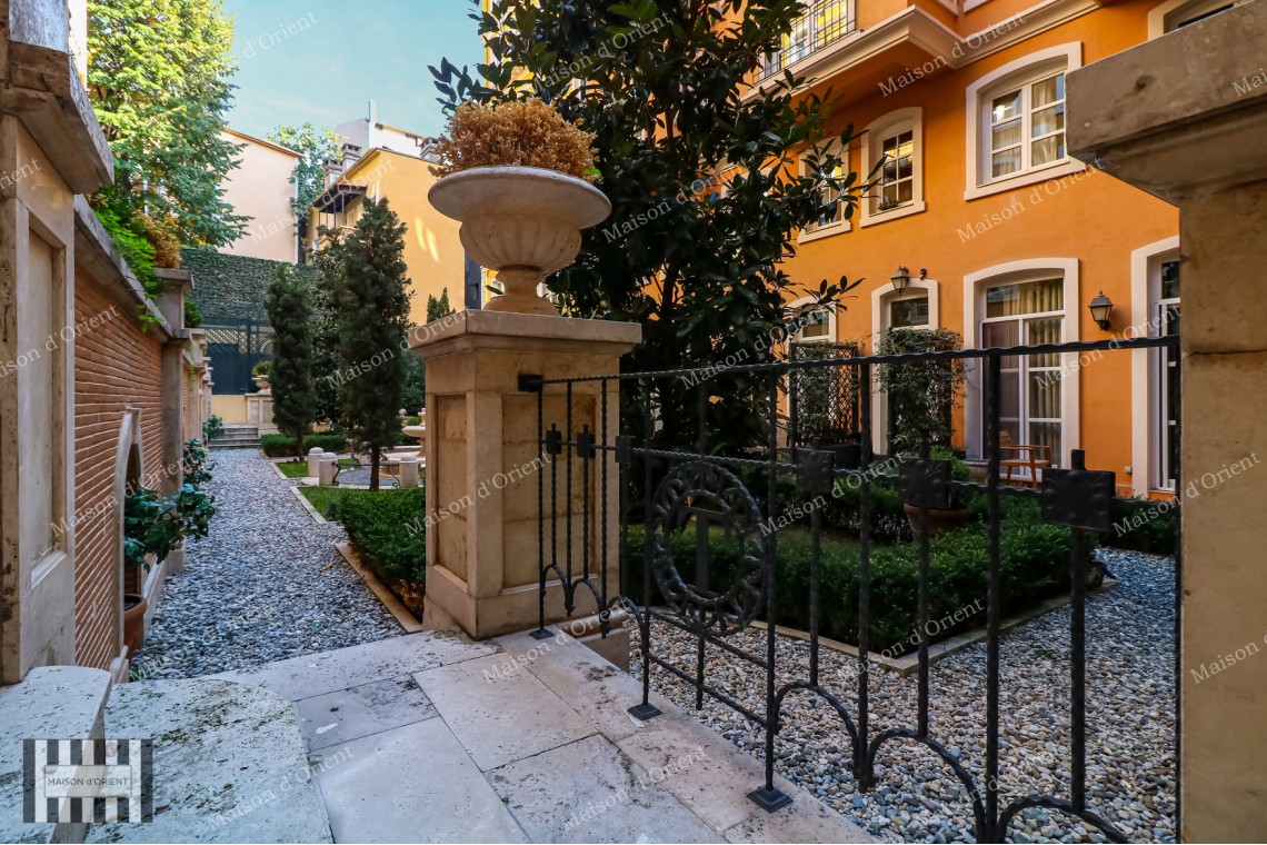 4+1 Duplex for Sale with Terrace and View in Tomtom Gardens