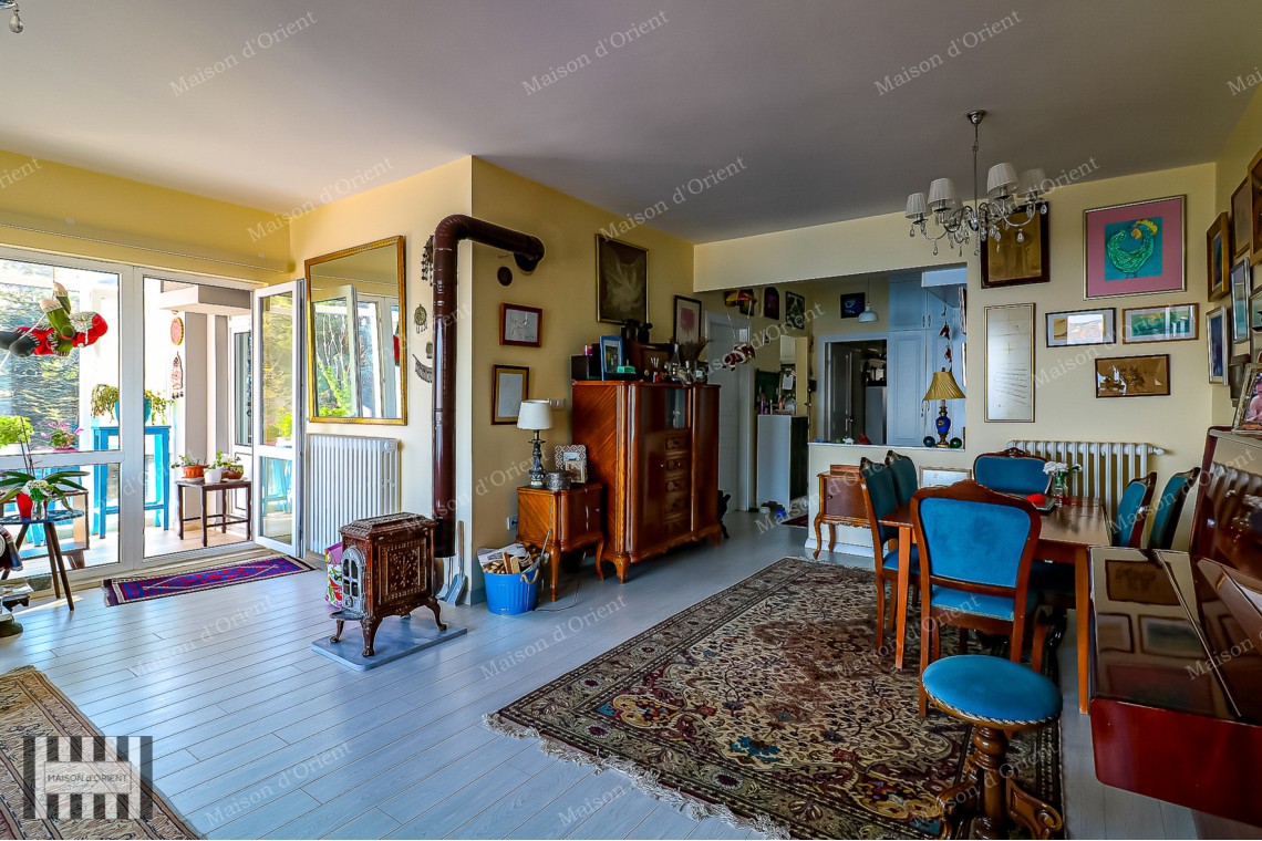 4+1 Flat for Rent with Panoramic Bosphorus View in Tarabya