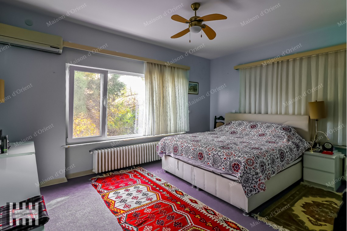4+1 Flat for Rent with Panoramic Bosphorus View in Tarabya