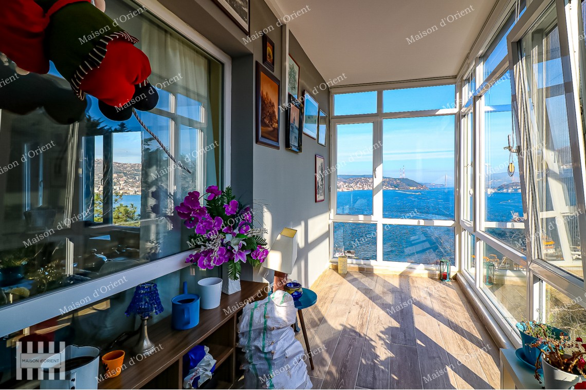 4+1 Flat for Rent with Panoramic Bosphorus View in Tarabya