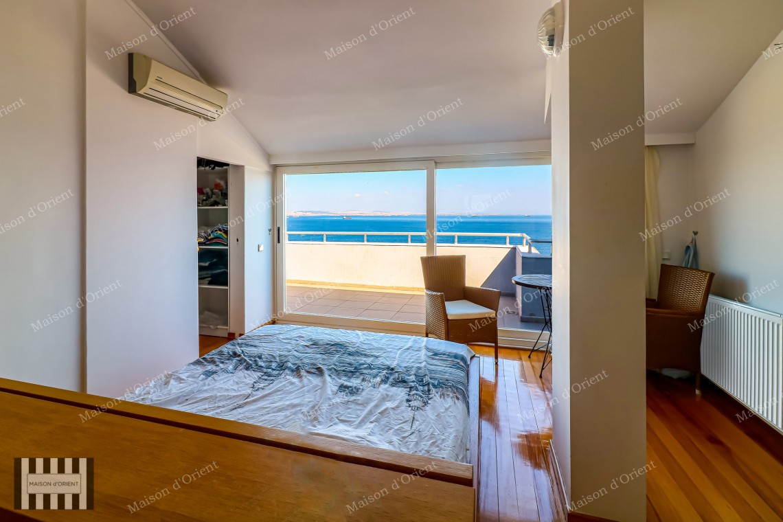 5+1 Duplex Flat for Sale with Terrace and Sea View in Büyükada