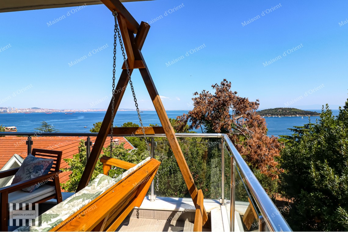 5+1 Duplex Flat for Sale with Terrace and Sea View in Büyükada