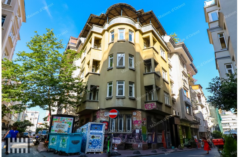6 Storeys Historical Building for Sale in Central Cihangir