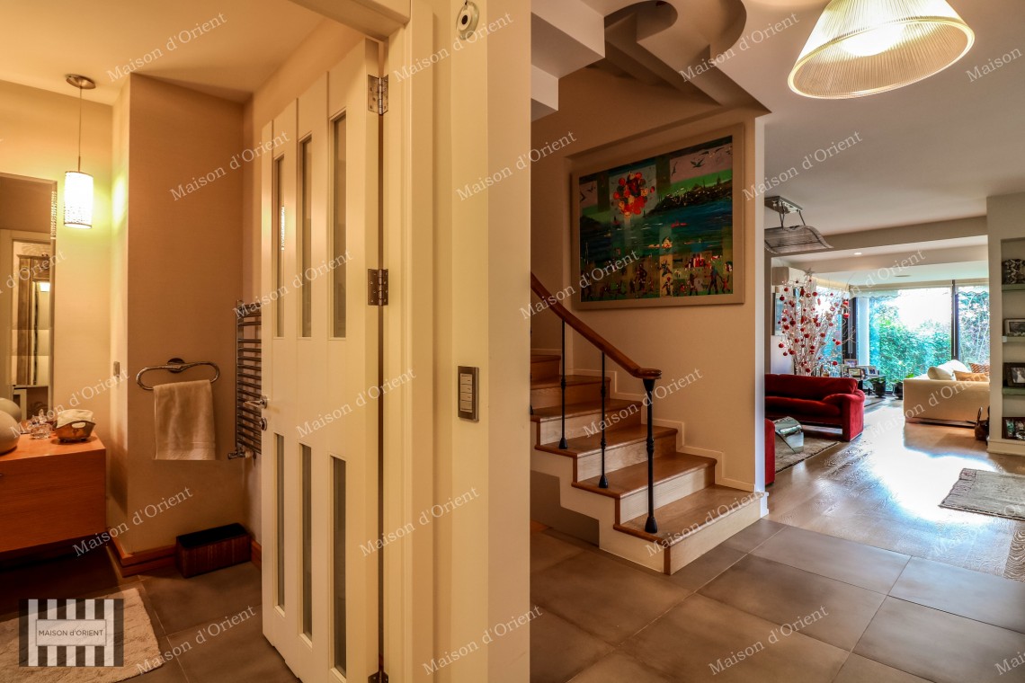 Renovated Triplex Villa for Sale in Cengelkoy Konaklari Compound