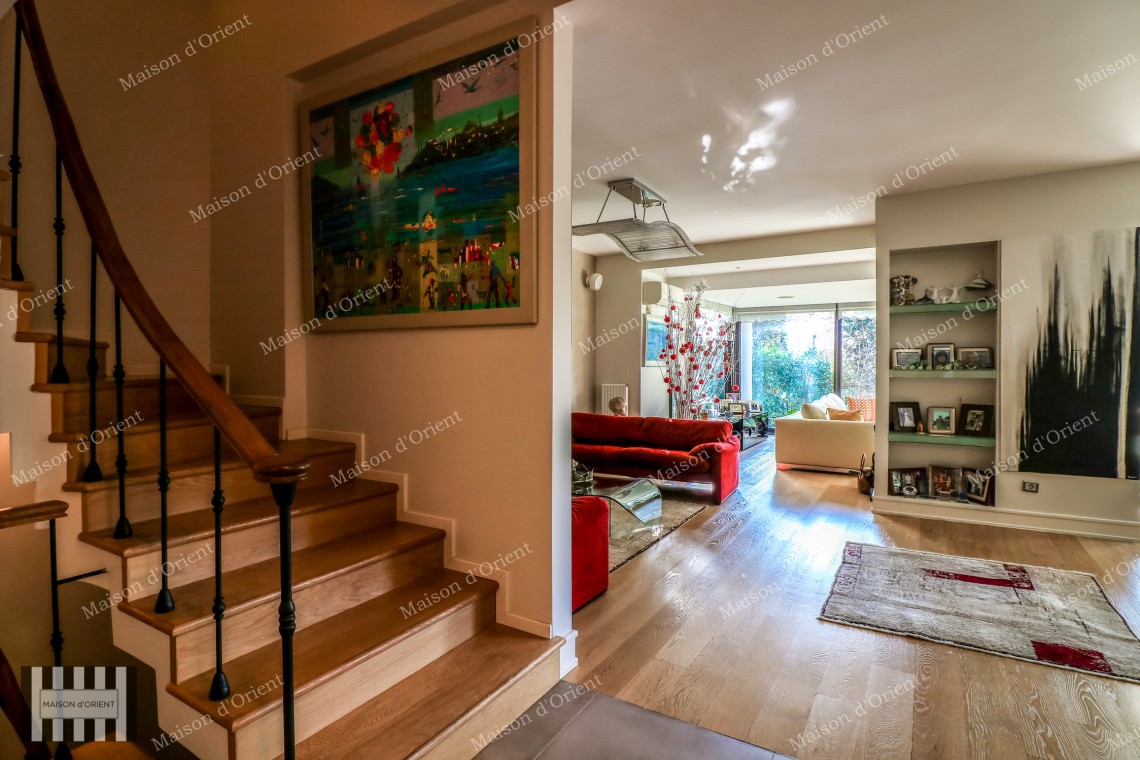 Renovated Triplex Villa for Sale in Cengelkoy Konaklari Compound