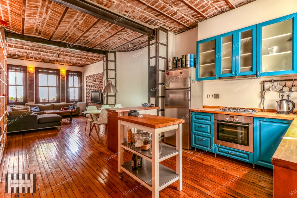 Flat for Rent in Historical Alaaddin Building