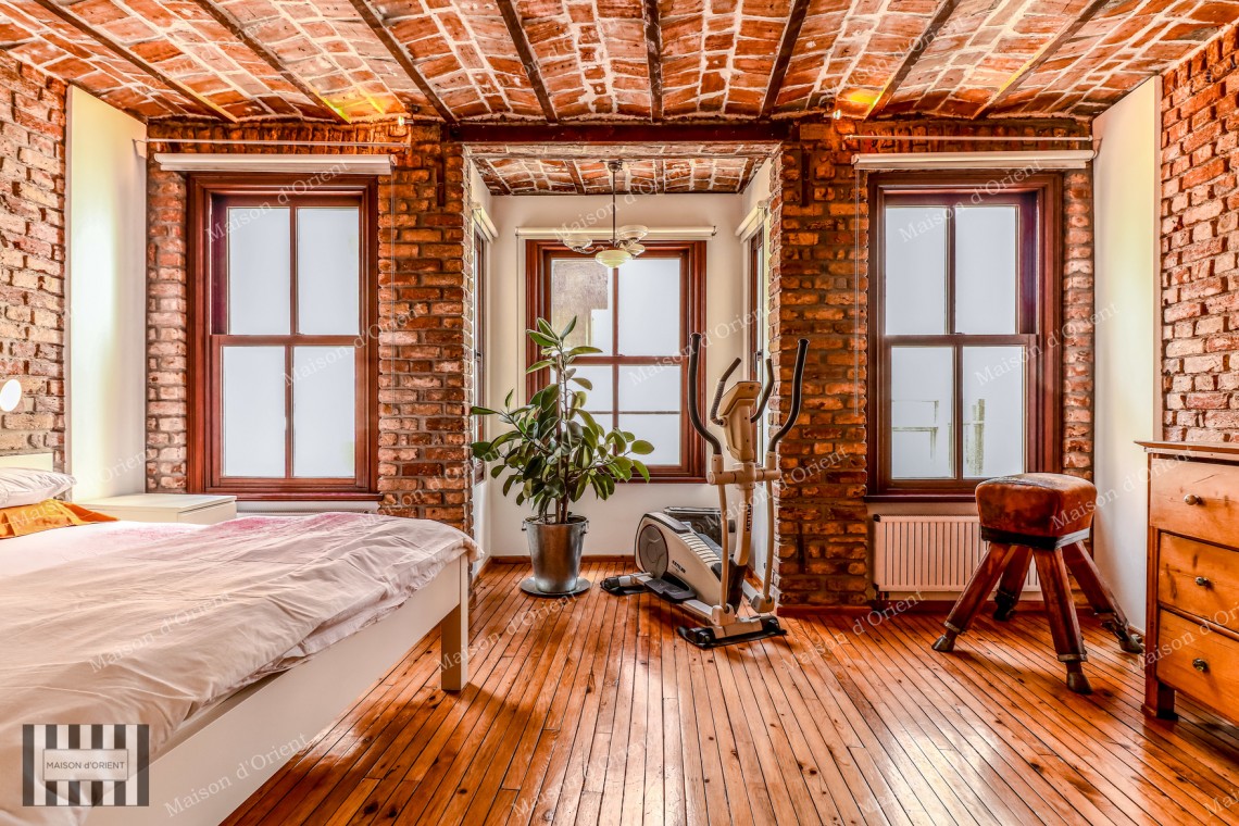 Flat for Rent in Historical Alaaddin Building