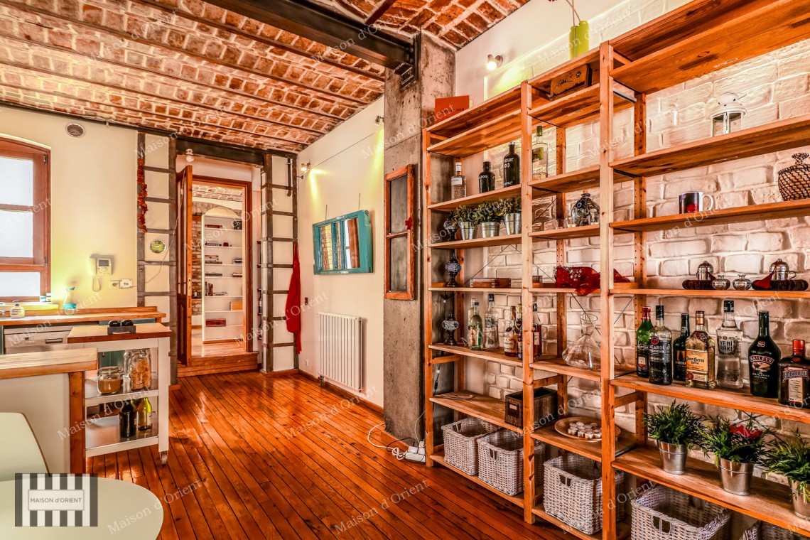 Flat for Rent in Historical Alaaddin Building